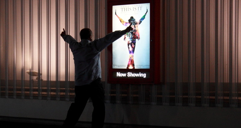 09年11月1日・「THIS IS IT」_c0129671_22584546.jpg