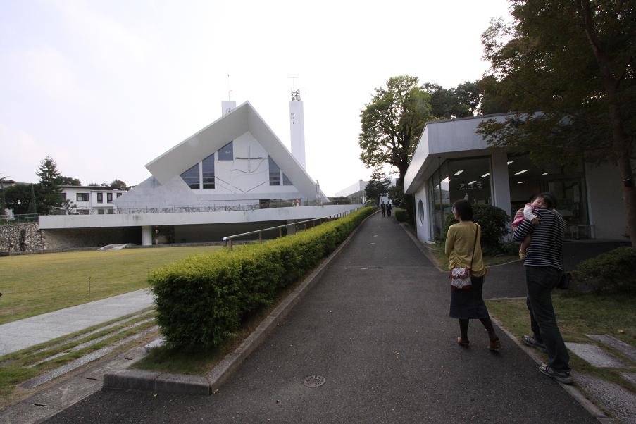 瑠璃光寺からザビエル教会へ_a0107574_8142722.jpg