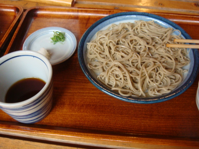 今年もいつもの紅葉とお蕎麦＾＾_b0142383_1701891.jpg