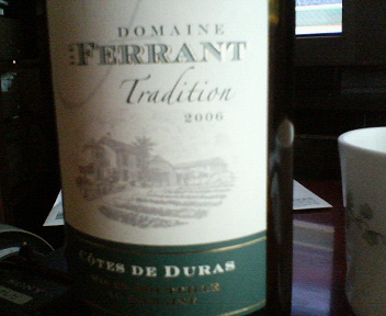 Domaine de Ferrant (cote de duras)白_c0212604_23142214.jpg