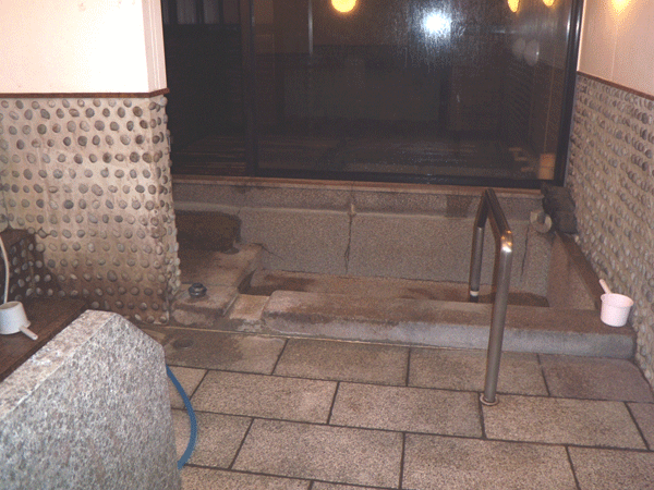 b0159611_22345672.gif