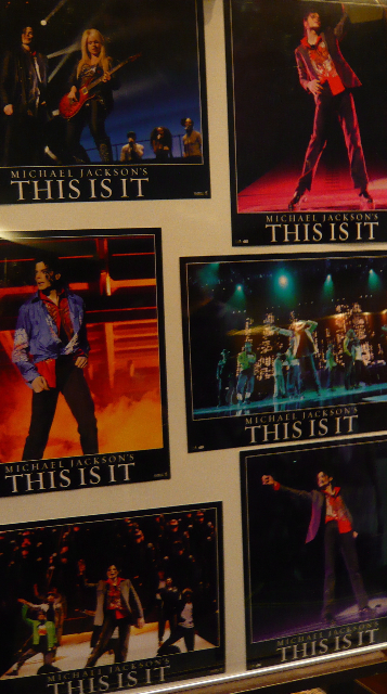 Michael Jackson’s『THIS  IS  IT』_f0164187_23223925.jpg