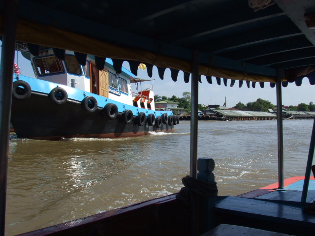 e0074192_052756.jpg