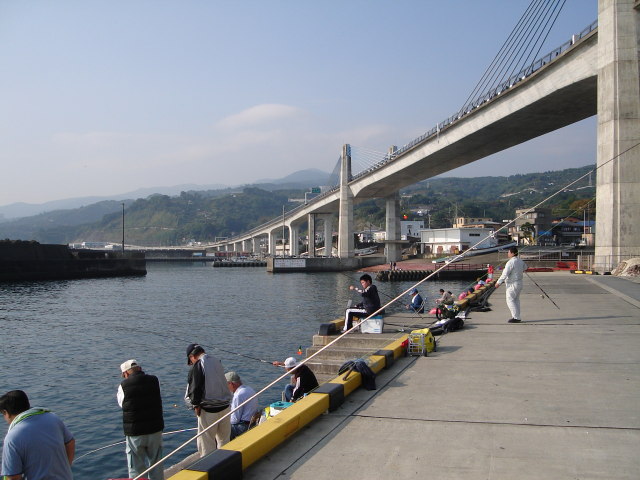 おさしみ定食（魚市場食堂）_a0116205_10521585.jpg