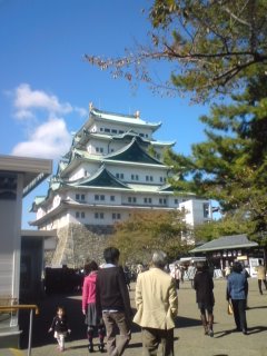 Nagoya Castle_a0015028_1622914.jpg