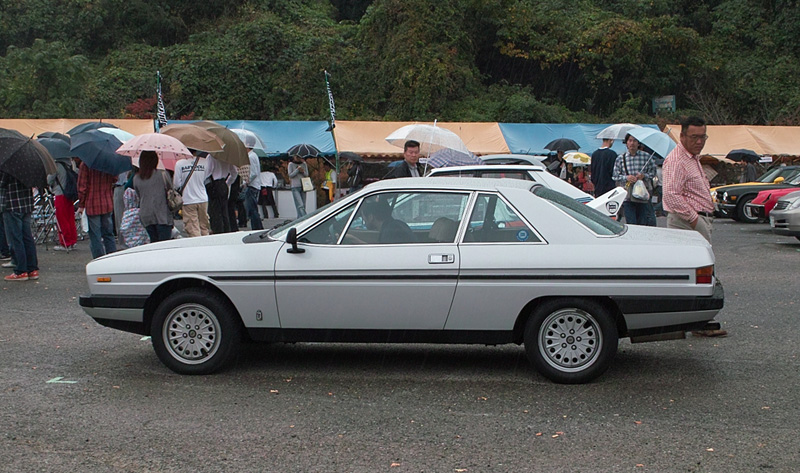 CG Autumn Meet 2009 (LANCIA GAMMA Coupe編)_d0141173_2221132.jpg