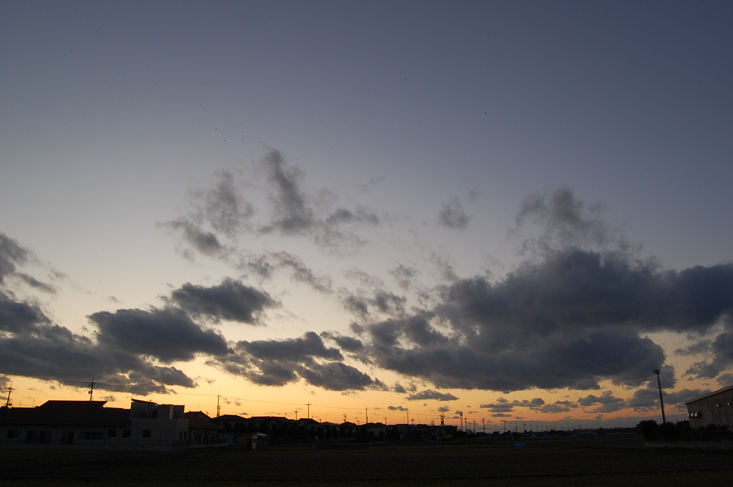 秋も深まる銀次郎散歩道　　夕空_e0086292_1348577.jpg