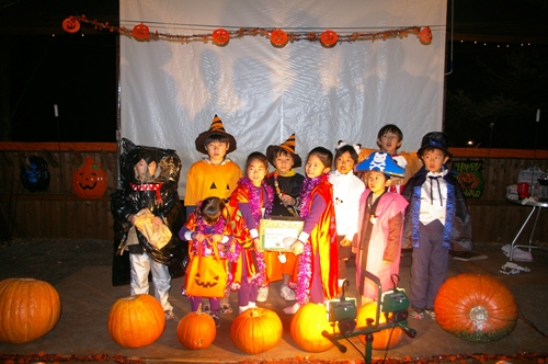 11/5 ハロウィン 仮装コンテスト!!_b0174425_1803210.jpg