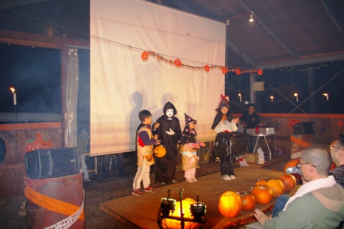 11/5 ハロウィン 仮装コンテスト!!_b0174425_1873343.jpg