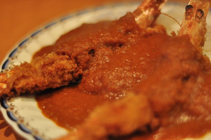 神戸 マルシェ 有頭エビフライカレー 神戸ポタリング日記