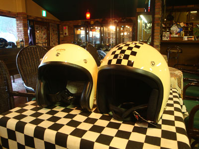 ヘルメットSALE!!_f0205962_17493350.jpg