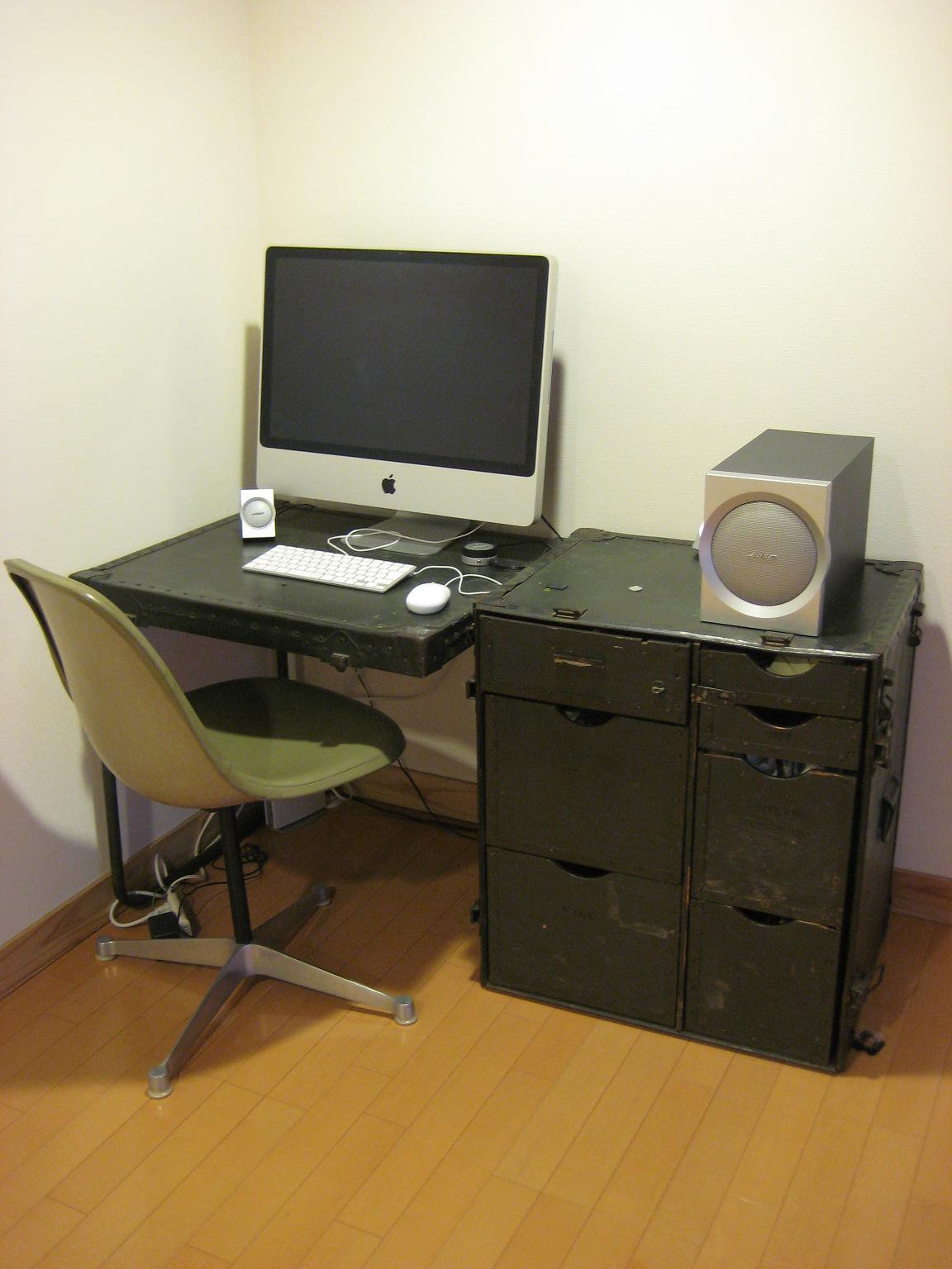 MR TV BOARD_c0146581_2214230.jpg