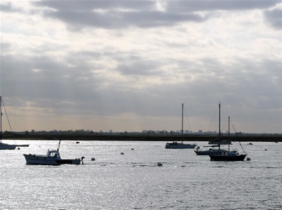 BURNHAM-ON-CROUCH_f0165831_8431168.jpg