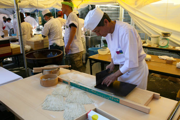第7回 足利そば祭り 2011年10月29日(土)30日(日)_e0127948_19521146.jpg