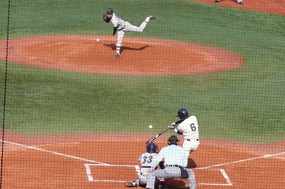 11月4日 六大学野球新人戦(決勝戦) 明治大対慶應大 _b0166128_9115825.jpg