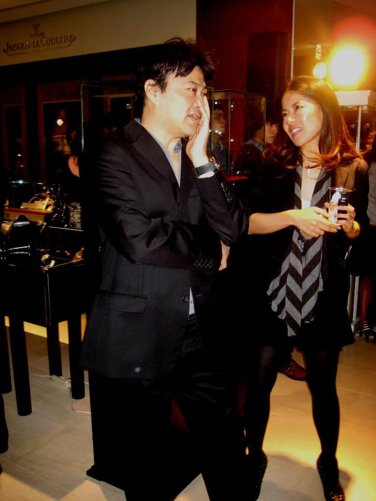 イネスらも参加/ステファン・ポンポニャック&MARIA.Hのハイファッション・ダンスパーティ_f0039351_12325774.jpg