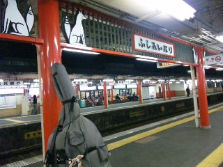 まだまだやってます、やってもーてます…_f0042307_15435812.jpg