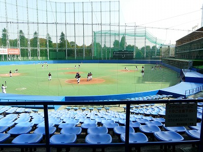 魅惑の神宮第二球場_b0166128_11492733.jpg