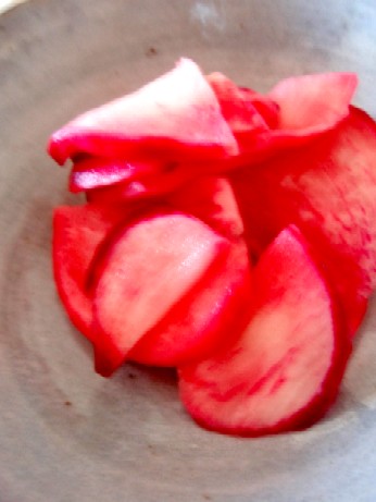 ピンクの野菜のお漬物 ひの菜と赤カブ 楽子の小さなことが楽しい毎日
