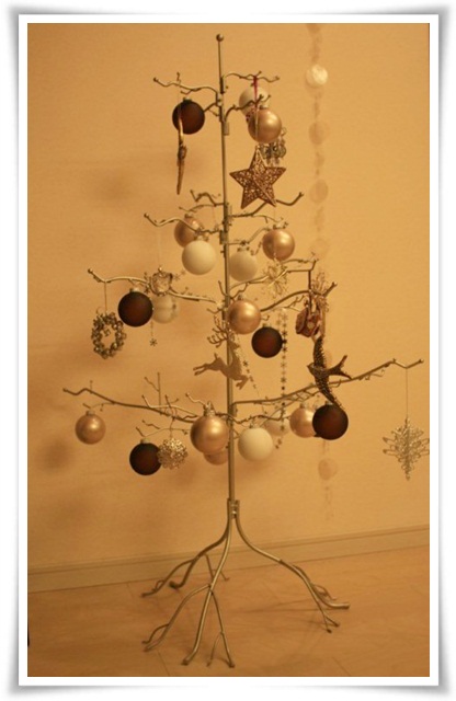ちょっと大人っぽい クリスマスツリー(アイアンツリー・ワイヤーツリー ...