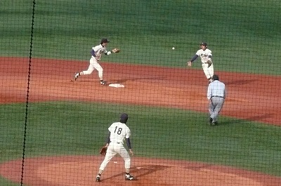 11月4日 六大学野球新人戦(決勝戦) 明治大対慶應大 _b0166128_10382314.jpg