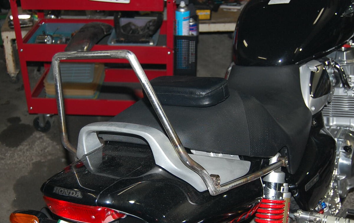 某バイクデーラーからのお仕事!!_c0227496_1419955.jpg