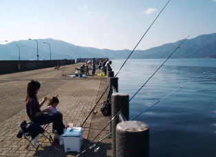 晩秋の日本海！釣れたのは・・・。_f0163105_23304239.jpg