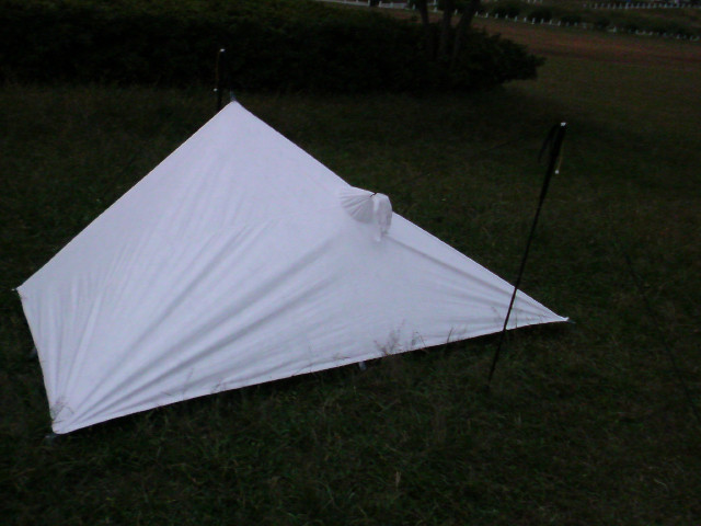 Tyvek Poncho Tarp // 張り方Ⅱ_f0113727_816156.jpg