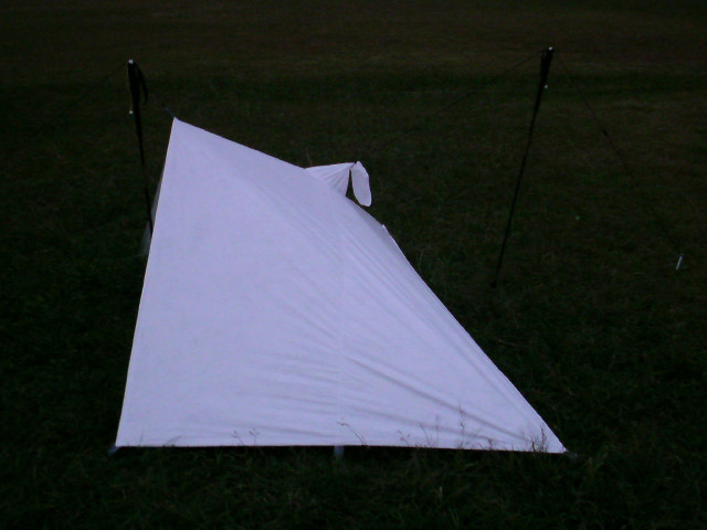 Tyvek Poncho Tarp // 張り方Ⅱ_f0113727_8162585.jpg