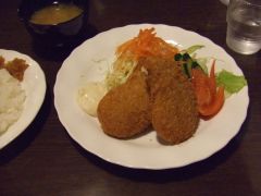 街の洋食屋さん（その2）。_b0025912_0121456.jpg