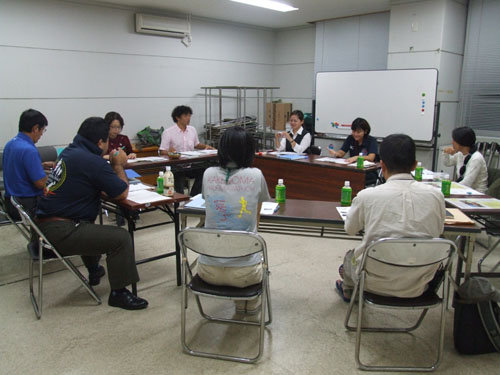 観光パンフの会議に出席!_e0028387_1263590.jpg