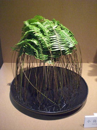 草月いけばな展「花歌う」_f0083294_1221979.jpg