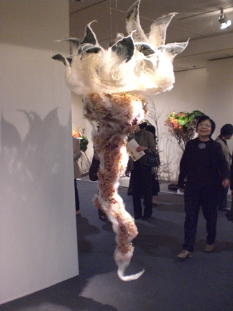 草月いけばな展「花歌う」_f0083294_1265995.jpg