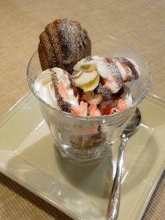 ぷちパフェと・・・さつまいものスィートサラダ。_f0177295_17285750.jpg