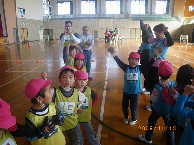 11月13日スギっ子巡回指導ｉｎごしょの保育園_e0127003_16214761.jpg