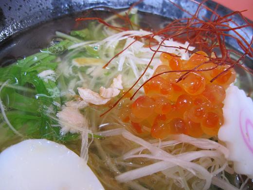 萬福軒《親子ラーメン》_f0108049_22484013.jpg