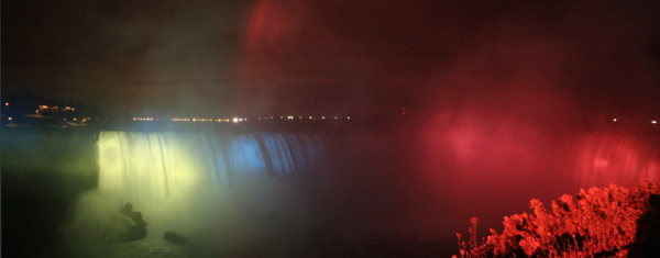 015 Niagara Falls ~紅葉とチョウ~_c0211532_1015440.jpg