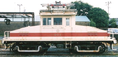 豊橋鉄道渥美線 デキ211_e0030537_2352445.jpg