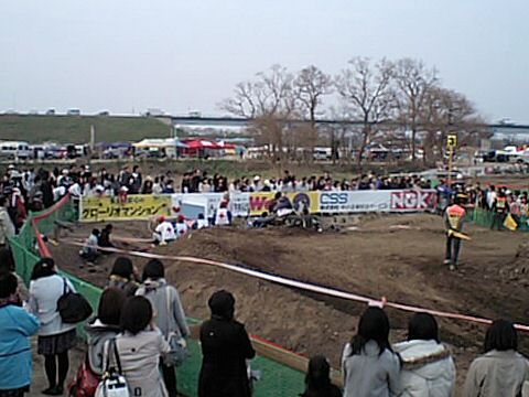 d0101276_38331.jpg