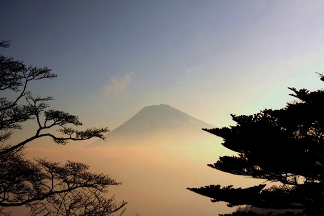 三ツ峠からの富士山_c0028804_1154072.jpg