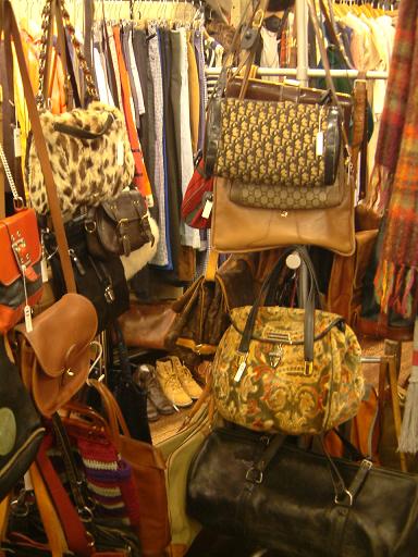 CARBOOTS フランス買い付け冬物新商品大量投入! その2 くつ、ブーツ、バッグなど_f0144612_16552115.jpg