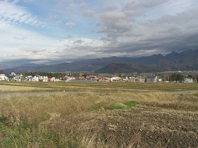 八海山と前山の雪_a0084753_15392759.jpg