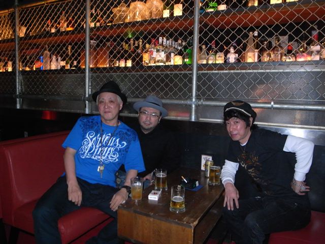 d0075828_1328733.jpg