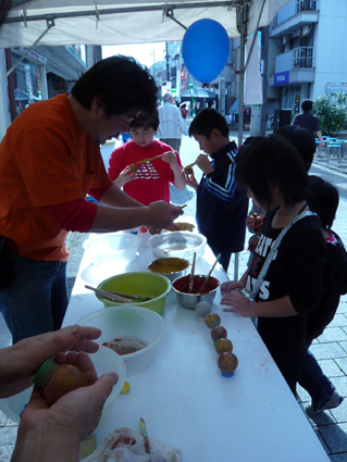 光る泥ダンゴをつくろう2009_e0118827_17301699.jpg