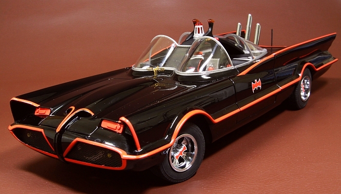 １９６６　ＴＶ　ＳＥＲＩＥＳ　ＢＡＴＭＯＢＩＬＥ_e0162444_0451680.jpg