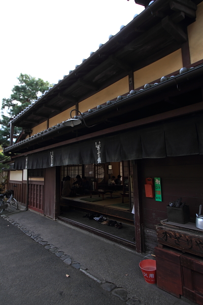 高桐院(大徳寺塔頭)_e0051888_1512629.jpg