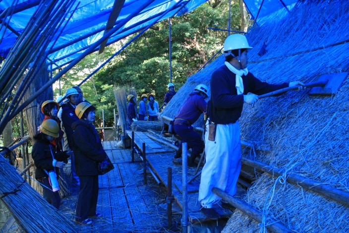 平尾山荘の葺き替え_c0113608_10194380.jpg