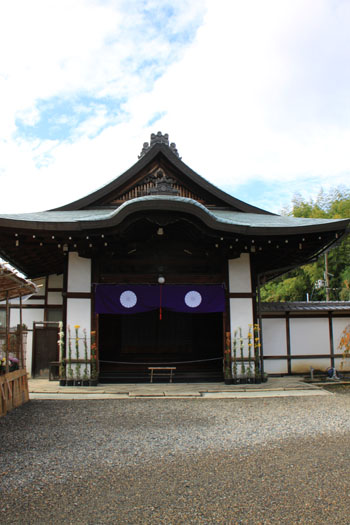 紅葉の盛り　勧修寺（かじゅうじ）_e0048413_21405726.jpg