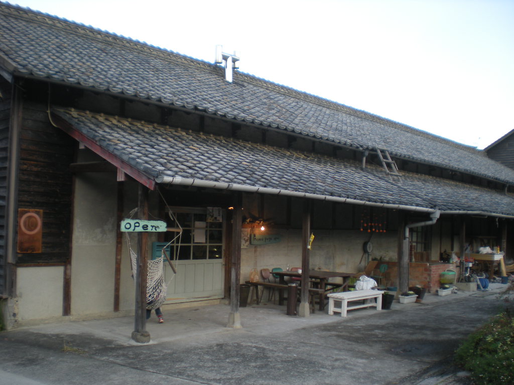 モンネ ムギ ムックへ~~_a0125419_1783996.jpg