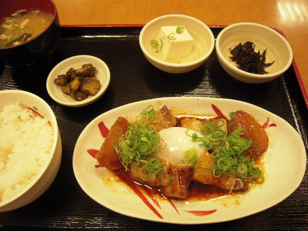 豚の角煮定食 宮本むなし 趣味は食べること2